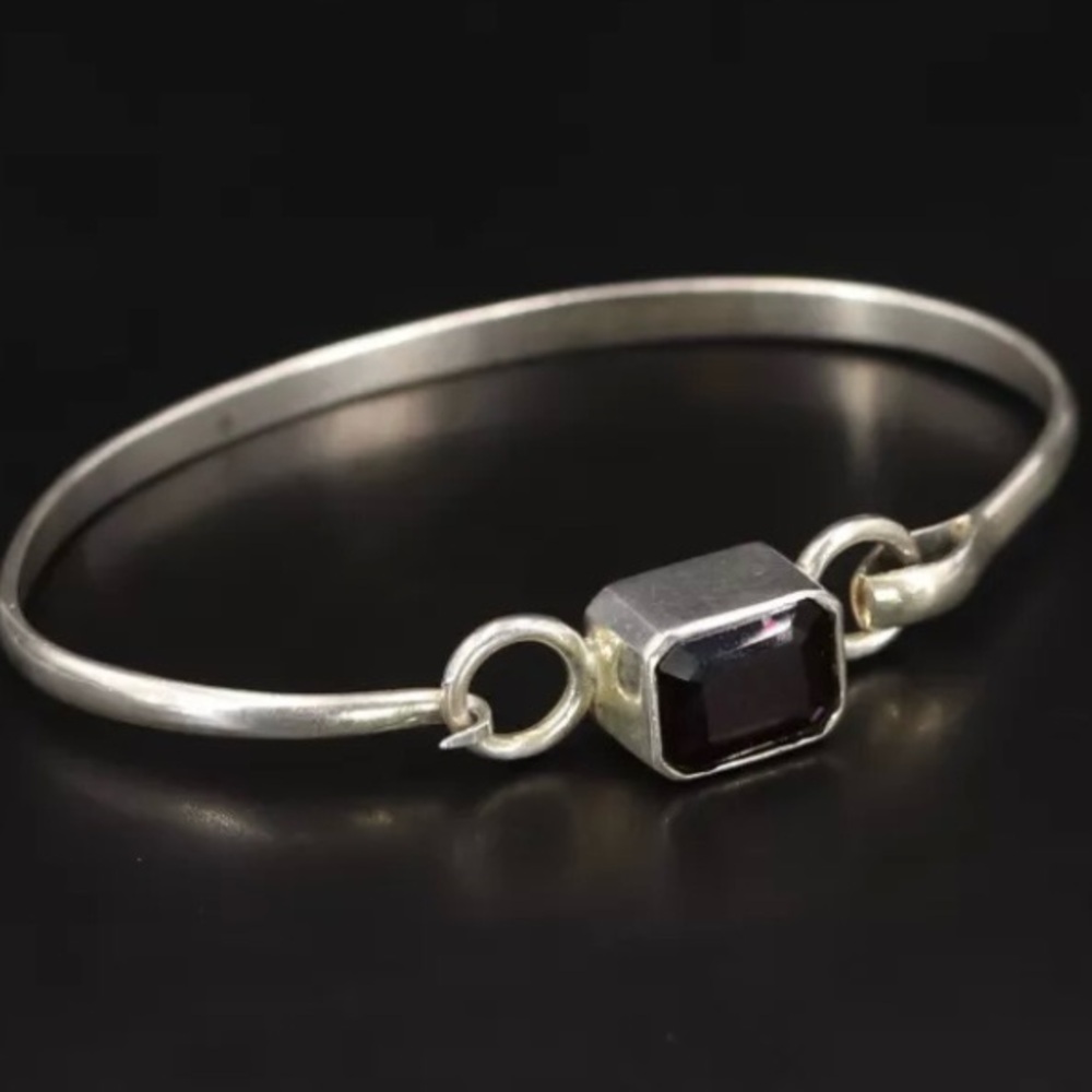 VTG Sterling Silver - Red Glass Gem 7" Hook & Eye Bracelet -